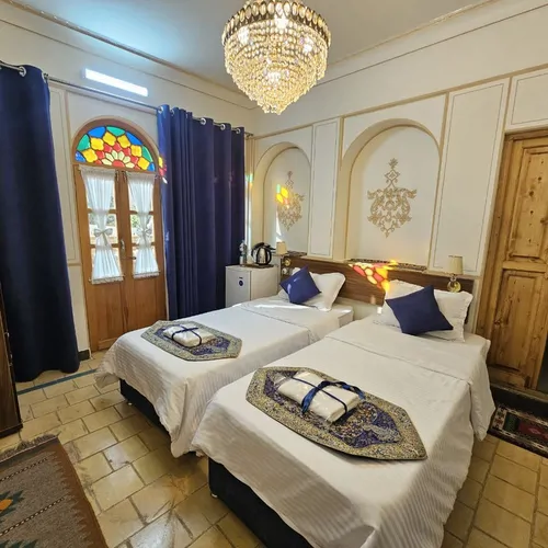 تصویر ۱ - هتل سنتی گل آرا (اتاق گلبرگ) در  اصفهان