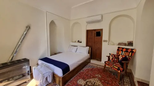 تصویر 2 - اقامتگاه بوم‌گردی صدر اعظم (اتاق شماره چهار) در  نائین