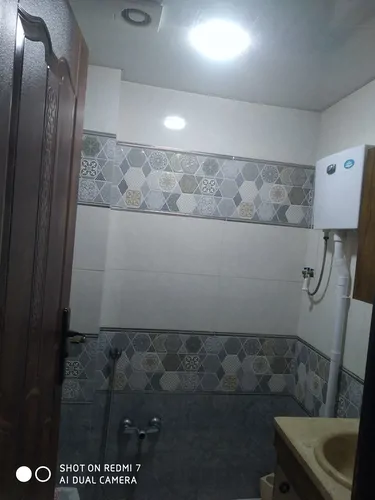 تصویر 4 - آپارتمان اپارتمان تمیز و نوساز. نزدیک به جنگ دریا رودخونه  مکانی امن و دلباز در رضوانشهر