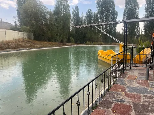 تصویر 19 - کلبه چوبی استخر آبگرم سانسی باران  در  فیروزکوه 