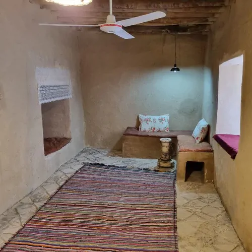 تصویر 2 - اقامتگاه بوم‌گردی کریم خان (اتاق۹) در  همدان