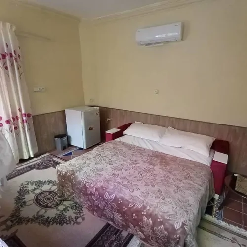 تصویر 3 - هتل سنتی هتل سنتی یادمان در شیراز
