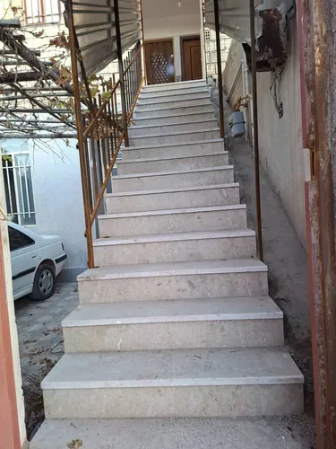 تصویر 9 - خانه صدف طلایی (2) در سیرجان