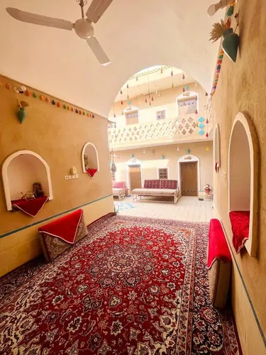 تصویر ۱ - اقامتگاه بوم‌گردی راوي كوير مصر (اتاق ننه نقلی) در  خور و بیابانک