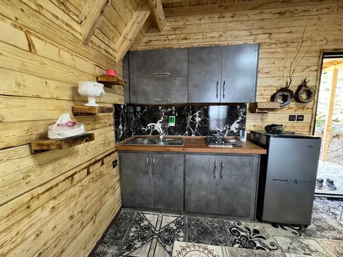 تصویر 4 - کلبه کلبه Bیست ویو کامل کو ودریا هم زمان در دل باغ ۱۰۰۰ متری در رامسر