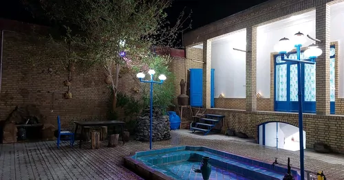 تصویر 2 - اقامتگاه بومگردی فضای دنج وسنتی وکه آرامش خونه مادر بزرگ ها رو داره در کاشان