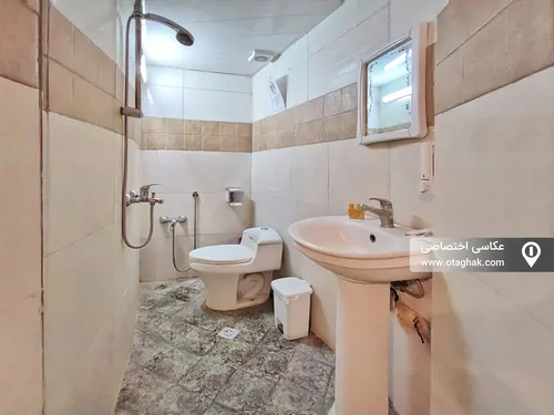 تصویر 15 - اقامتگاه بوم‌گردی عمارت هفت رنگ (هفت پیچ) در  شیراز