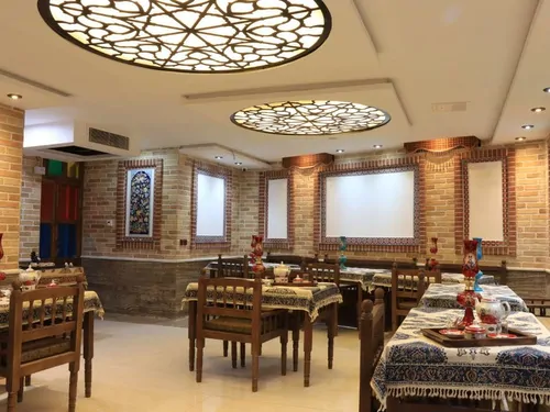 تصویر 3 - هتل سنتی بهار نارنج حافظ(اتاق دو تخته دبل 1) در  شیراز