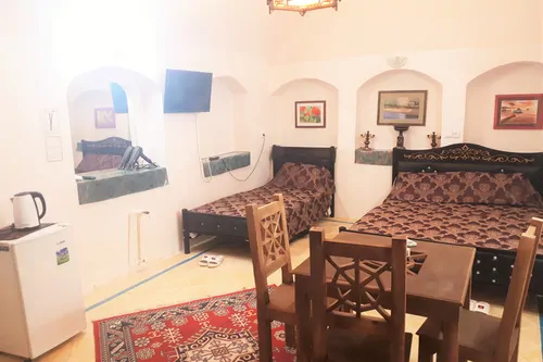 تصویر 4 - هتل سنتی خادمی (اتاق 3 تخته) در  کاشان