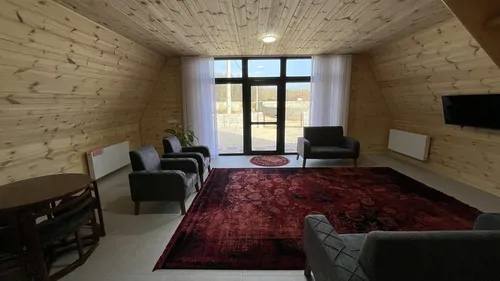 تصویر 4 - کلبه سوییسی آیریک در اسالم