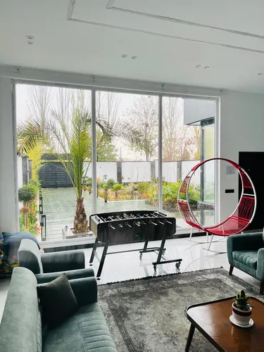 تصویر 25 - ویلا استخردار آبگرم نیکان با فوتبال دستی در چهارباغ