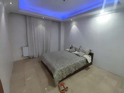 تصویر 9 - آپارتمان مبله کافی در خیابان ولیعصر  در  تهران