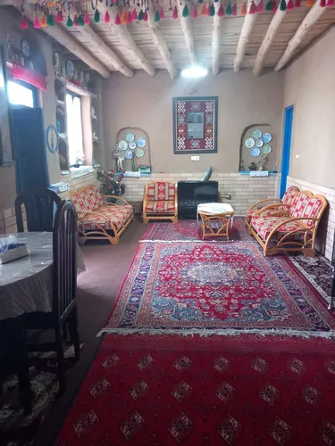 تصویر 2 - ویلا اقامتگاه بومگردی هیلان واحد ایوان در بسطام