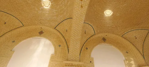 تصویر 4 - ویلا قصر فیروزه VIP در گرمسار
