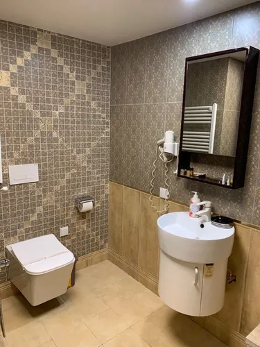 تصویر 11 - هتل سنتی قهرمانی (واحد ۱۰۵) با صبحانه رایگان در قزوین