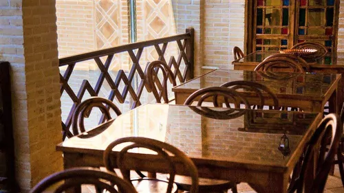 تصویر 4 - اقامتگاه بوم‌گردی سنتی ددمان (سلطانیه-طبقه بالا) در  زنجان