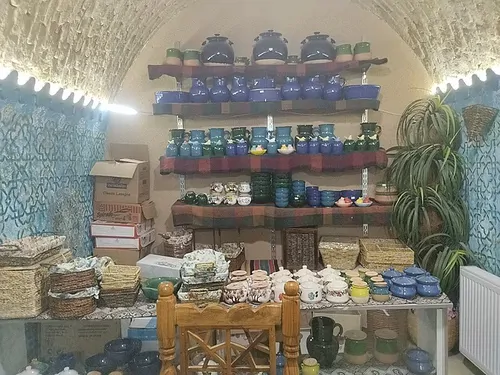 تصویر 4 - اقامتگاه بوم‌گردی اقامتگاه لومگردی،ینتی و ممتاز ایران دخت در همدان