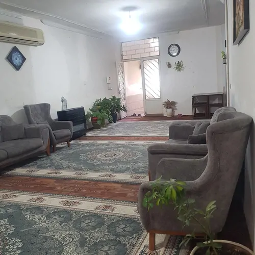 تصویر ۱ - خانه مبله چکاوک (نزدیک به آرامگاه حافظ) در  شیراز