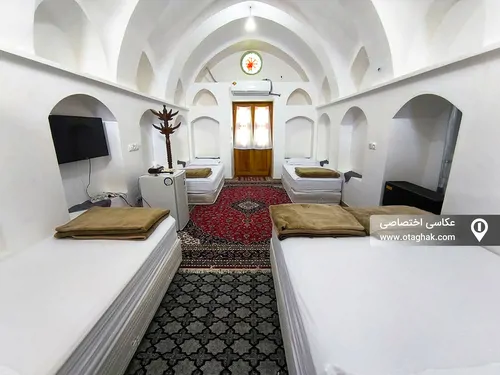 تصویر 9 - اقامتگاه بوم‌گردی خانه باغ تاریخی کیمیا (اتاق 2) در  کاشان