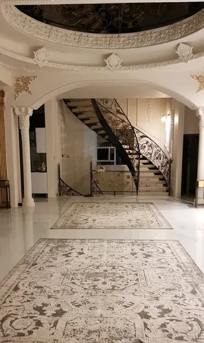 تصویر 3 - ویلا عمارت تریپلکس زعفرانیه در چهارباغ
