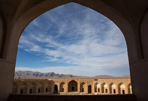 تصویر 2 - ویلا کاروانسرای صفوی  در شهرضا