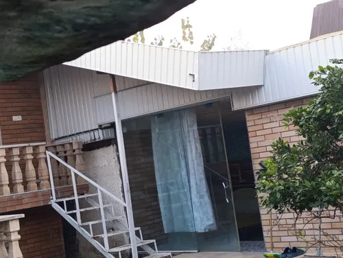 تصویر 31 - ویلا استخردار آبگرم سرپوشیده شیشه ای جنگلی در عباس آباد