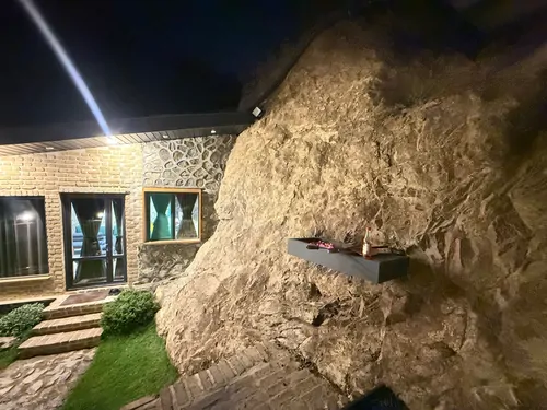 تصویر 25 - کلبه صخره  در  جاده چالوس