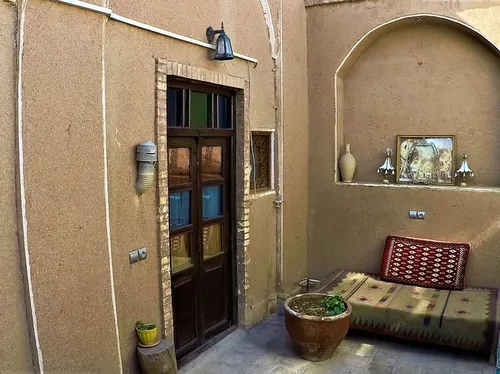 تصویر 4 - اقامتگاه بوم‌گردی کمال الملک (سه نفره بدون سرویس) در کاشان