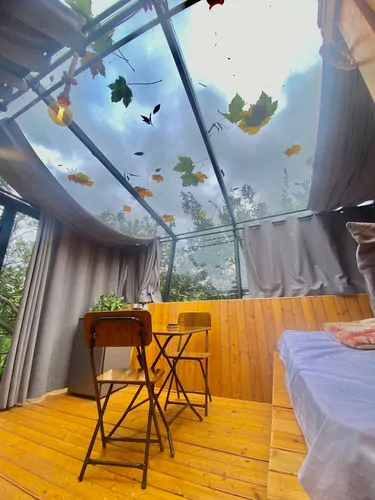 تصویر 10 - کلبه سقف شیشه ای پاناروما در سوادکوه