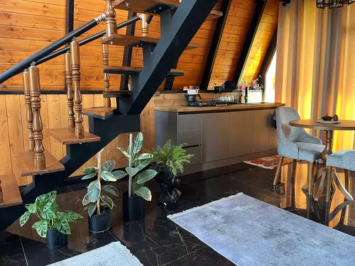 تصویر 15 - کلبه استخردار آبگرم مَریجان در شهسوار