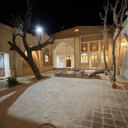 تصویر ۱ - اقامتگاه بوم‌گردی فرهنگ میمه (ایوان) در شهر میمه در  میمه