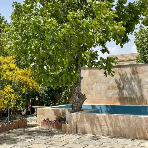 تصویر 4 - ویلا باغچه در کمال شهر