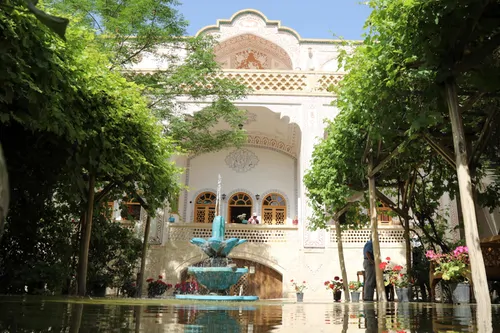تصویر 5 - هتل سنتی خادمی (اتاق 4 تخته) در  کاشان