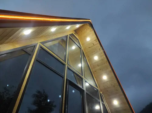 تصویر 2 - کلبه کلبهسوئیسیپدربزرگ در ماسال