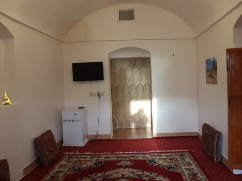 تصویر 3 - اقامتگاه بوم‌گردی  تاریخی سرای زنده دلان (ماه صنم) در  فردوس