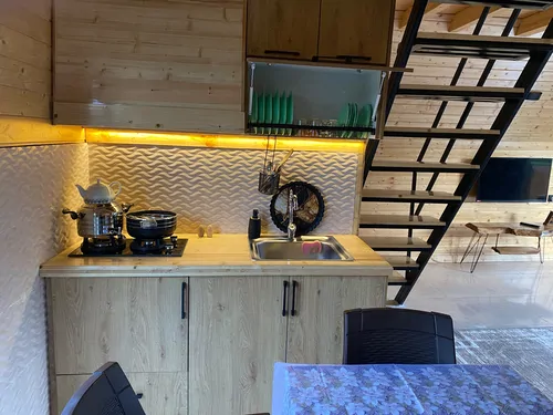 تصویر 6 - کلبه سوییسی لاره در  سوادکوه