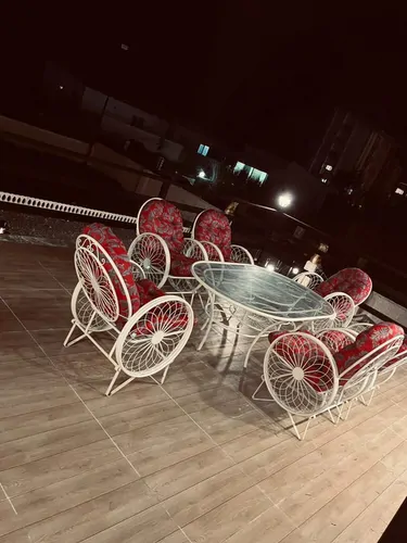 تصویر 17 - کلبه سوئیسی دریا در  نور