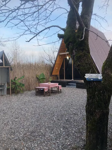 تصویر 25 - کلبه سوئیسی کاپیتان در  زیبا کنار