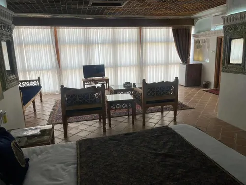 تصویر 9 - هتل سنتی ارغوان (اتاق شاه نشین) در  قزوین