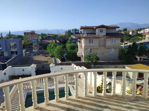 تصویر 2 - ویلا عمارت سلطنتی مهرآباد در رودهن