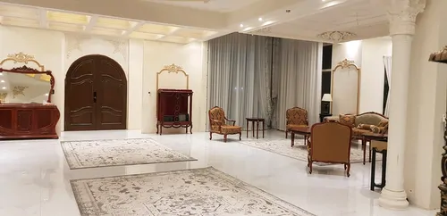 تصویر 4 - ویلا عمارت تریپلکس زعفرانیه در چهارباغ