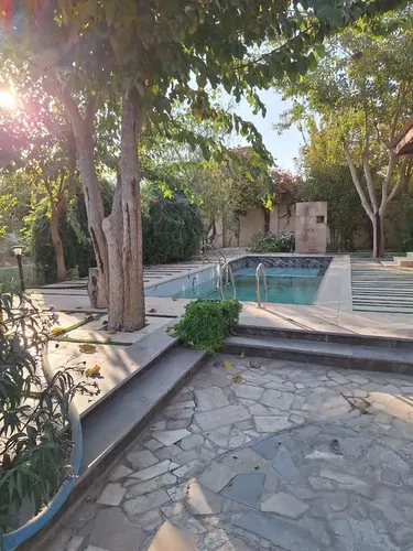 تصویر 5 - ویلا لاکچری شیک و تمیز با نظافت کار در  اصفهان