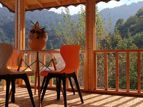 تصویر 1 - کلبه فردوسی با دیزاین چوبی در  ماسال