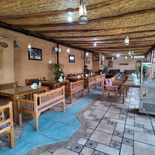 تصویر 9 - اقامتگاه بوم‌گردی خانه باغ ایرانی (اتاق سعدی) در  شیراز