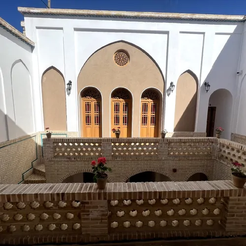 تصویر 4 - هتل سنتی سرای دلنواز (اتاق ماه سلطان) در  کاشان