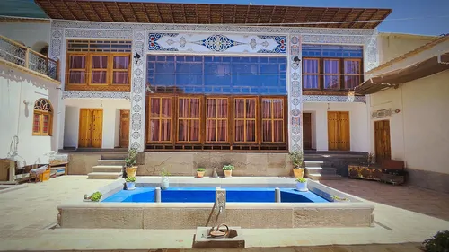 تصویر 2 - اقامتگاه بومگردی عمارت تاریخی دلگشا (گوشواره یاقوت) در اصفهان