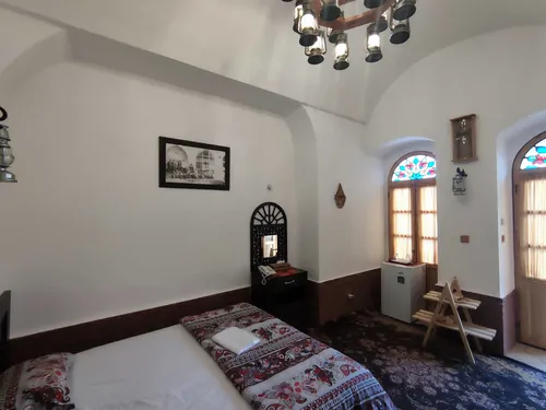 تصویر 4 - هتل سنتی فانوس ویونا (سارونا) در کاشان