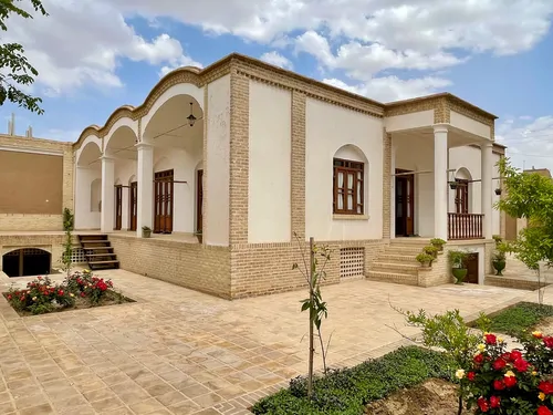 تصویر 14 - خانه ویلایی ارباب در کاشان