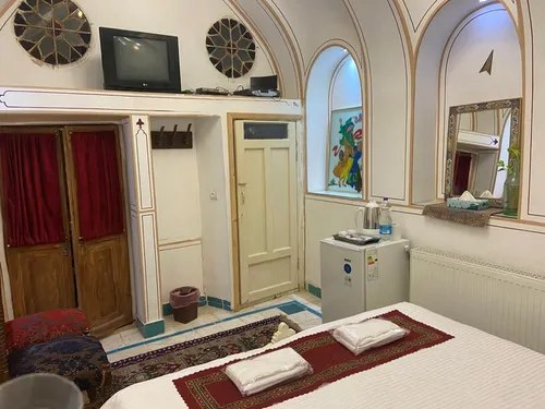 تصویر 4 - هتل سنتی یاس (۲ تخته همیشه بهار) با صبحانه رایگان در اصفهان