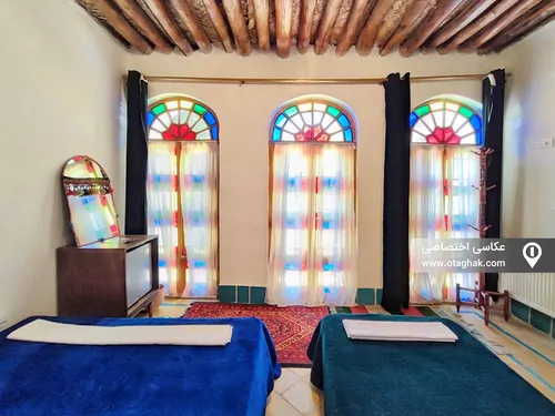 تصویر 10 - اقامتگاه بوم‌گردی عمارت هفت رنگ (هفت پیچ) در  شیراز